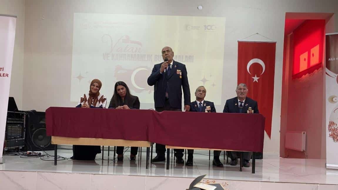 Kahraman Gazilerimiz ve Şehit Yakınlarıyla Öğrencilerimiz Buluştular